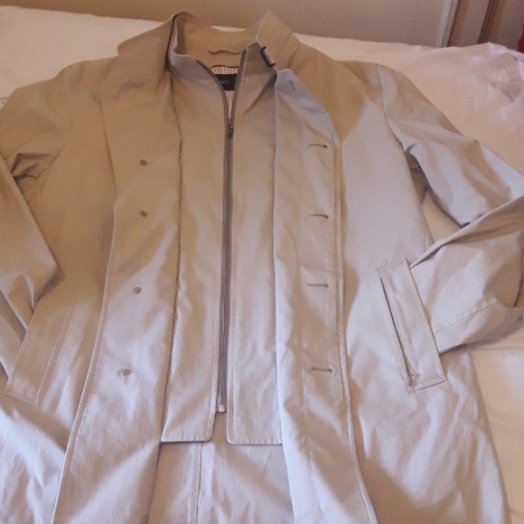 Sanyo trenchcoat size Xl - Picture 3 of 8